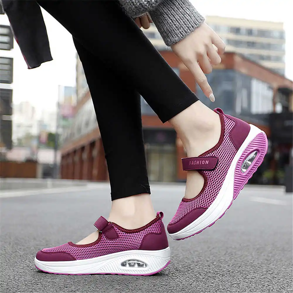 36-41 Demi-season Colored Snea - Tech Accessories Names 评论和价格